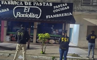 Asesinó a su jefe, lo enterró en su hogar y usó su identidad para venderle sus cosas