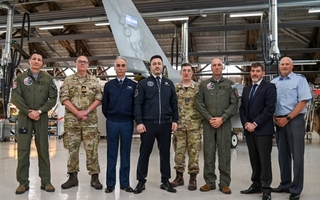 La Fuerza Aérea alertó sobre falta de capacidad técnica para mantener los F-16