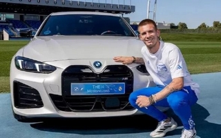 BMW le regaló auto de lujo a Mastantuono en Real Madrid