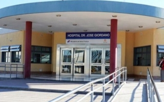 Un obrero cayó desde varios metros de altura y terminó hospitalizado