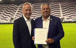 La AFA nombró embajador en Estados Unidos y Norteamérica