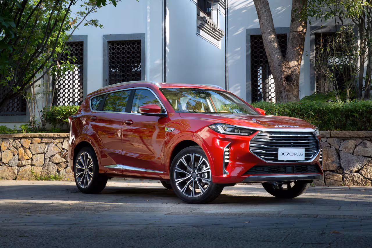 Autos chinos ganan terreno en Argentina con nueva oferta y precios