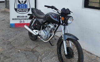 Brigada Este secuestró una moto robada que estaba siendo ofrecida para la venta ocimiento
