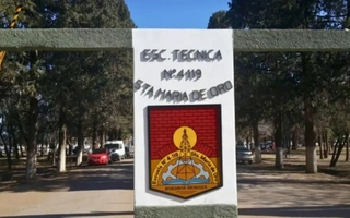 Detienen a docente por filmar a alumnas en Mendoza