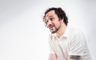 Emi Voiro presentará "Tatuajes de Ruta" en el Teatro del Bicentenario