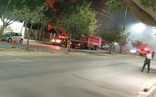 Lo que complicó el incendio originado al lado del resto “Chinga Tu Madre”
