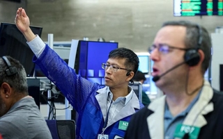 Tras las elecciones, el riesgo país cerró en 708 puntos