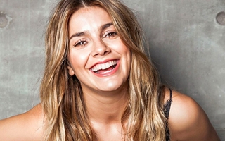 Natalie Pérez y la primera salida en público con su famosísima suegra