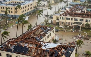 Jamaica en “zona catastrófica” tras el paso del huracán Melissa
