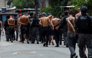 Lula Da Silva considera militarizar Río tras la masacre