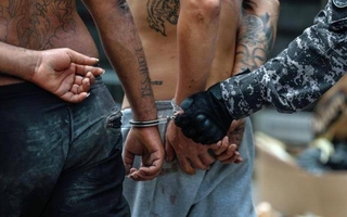 El origen del Comando Vermelho: una masacre carcelaria y un decreto militar que cambiaron Brasil