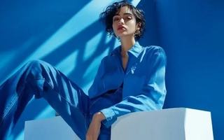 Colores en la ropa que reflejan autoconfianza según la psicología del color