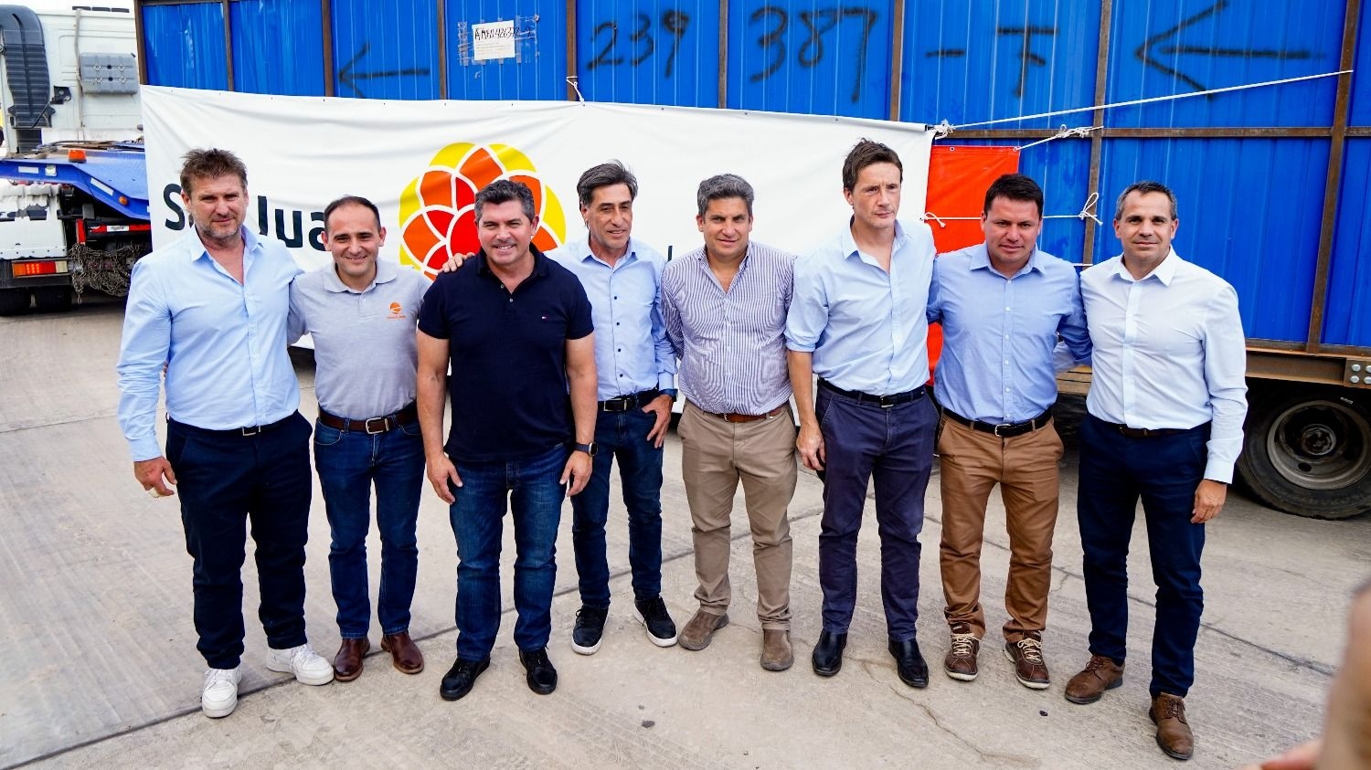 El Gobernador estuvo junto a autoridades del EPSE. Foto: DIARIO HUARPE