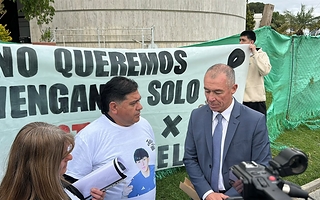 Fabián Martín recibió a los padres de Uriel y habló de cambios