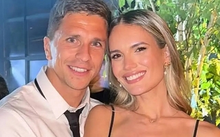 Eva Bargiela mandó al frente a Gianluca Simeone: "Me debe mil dólares"