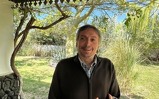 Máximo Kirchner llegó a San Juan por Uñac y habló de Cristina