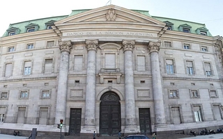 Los bancos cerrarán cinco días seguidos en noviembre: qué fechas son