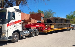 Llegó a Ullum el puente Bailey de 25 metros que aportó Hualilán