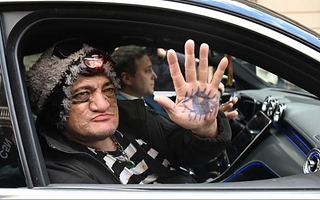 Pity Álvarez fue trasladado nuevamente a una clínica psiquiátrica