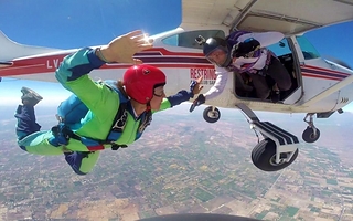 El Aeroclub invita a pasar un fin de semana para volar con entrada gratis