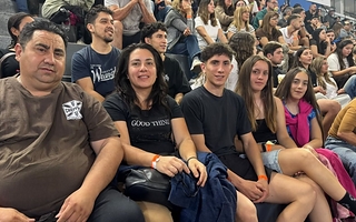 Las mejores fotos de la tribuna en el clásico Argentina-Chile