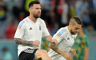 Por qué el Papu Gómez no asistió a la despedida de Messi