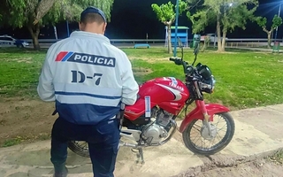 Controlaron una moto y descubrieron que tenía pedido de secuestro