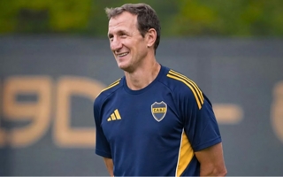 Boca cambia medio equipo: Arruabarrena sorprende con un once alternativo
