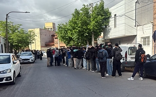 Sirenas y evacuaciones: las imágenes del primer simulacro en las escuelas