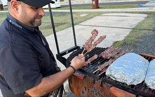 Food Park del Mundial: hamburguesas, choripanes y pizzas en Asunción