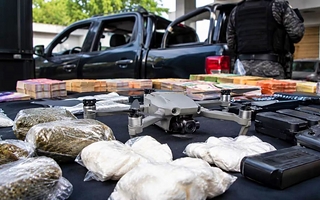Desbaratan un organización con drones que metían droga en cárceles de Córdoba