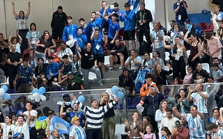  Argentina perdió la final, pero ganó en las tribunas con su gran aliento