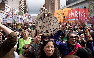 Masiva manifestación en el 39° Encuentro Plurinacional de Mujeres