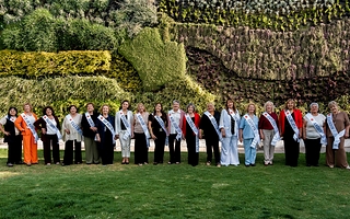 Las historias de las 19 mujeres que buscan ser Reina de las Personas Mayores 