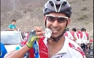 Un reconocido ciclista sanjuanino pelea por su vida tras un violento asalto