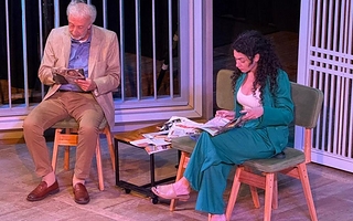 Blanco y Victoria Almeida llegan a San Juan con una comedia romántica