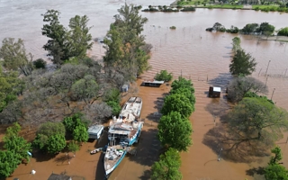 Alerta por El Niño: el Paraná sigue creciendo y hay más familias evacuadas