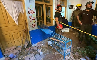 Tragedia en Pakistán: más de 30 alumnos murieron al caer el techo de una escuela