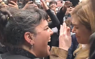 Lilia Lemoine fue increpada en plena marcha universitaria