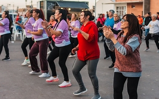Rawson celebrará el Día de la Madre con shows, sorteos y prevención