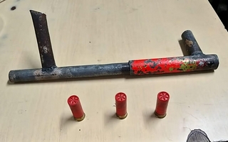 Un menor detenido mientras circulaba con una tumbera en bicicleta