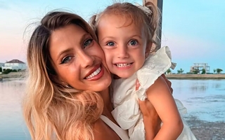 Cande Ruggeri tuvo que llevar a su hija al hospital y compartió su angustia