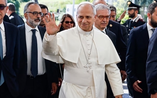 El Gobierno celebró las noticias del Papa, pero pidió cautela por su viaje