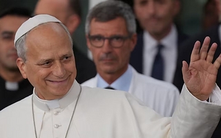 Cirujano de León XIV: "No hay motivos para cancelar el viaje"