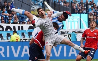 Racing e Independiente empataron en un clásico caliente y hubo silbidos