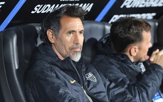 "Sabemos el poderío que tiene": el DT de Atlético Mineiro habló de Boca