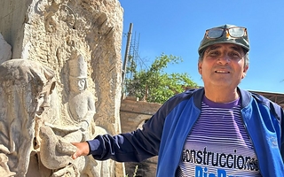 Daniel Sarmiento respondió a las críticas por el busto de Perón