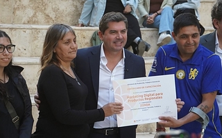 Cientos de certificados y herramientas para que emprendedores den el salto