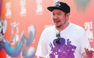 Murió a los 46 años Eric Bauza, la voz de Bugs Bunny y el Pato Lucas