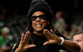 Jay-Z encabezará el show de medio tiempo del Super Bowl 2027